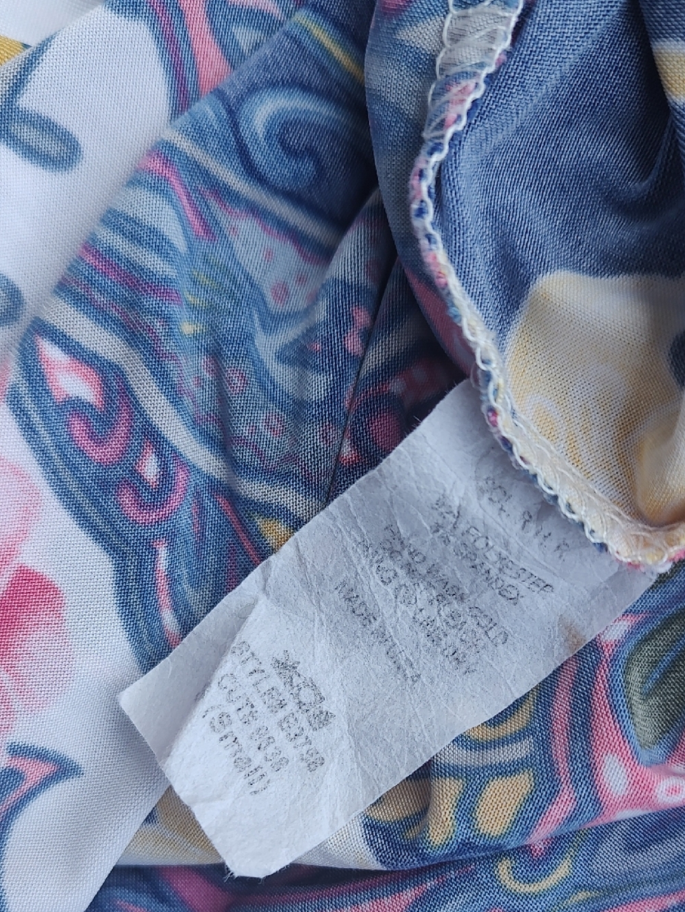 Flower 🌺 Top - Picture 9 of 9